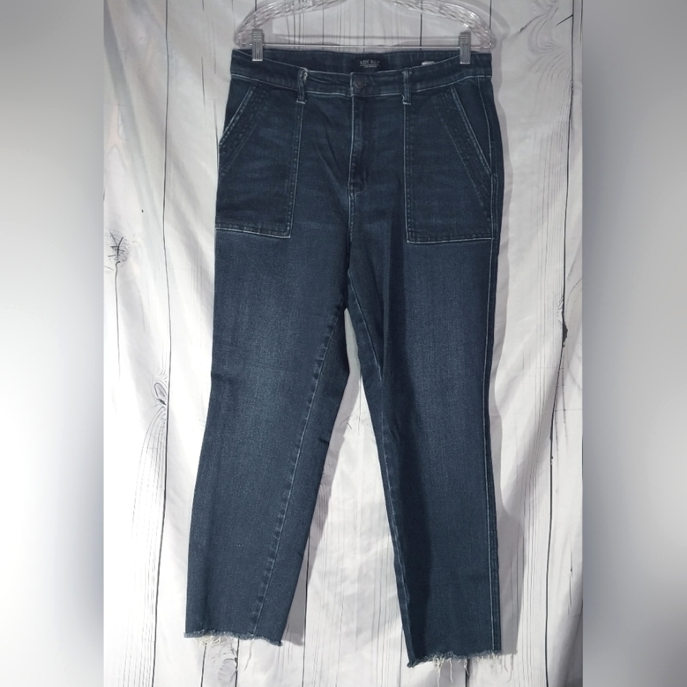 Judy Blue Joggers With Raw Hem Size13 /31